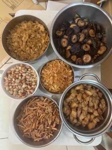 錢牧青 - 包粽子