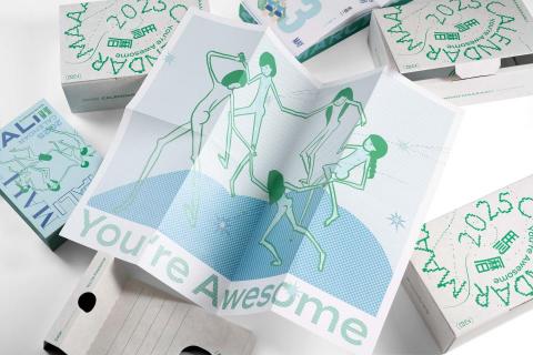 等等設計工作室 - 日曆設計｜2025馬曆《自信曆》
#StepByStep #DayByDay
#色彩計劃
整體顏色，朝氣明亮，同藍天、綠地與大海，無不是生機的顏色，象徵充滿希望的感覺。