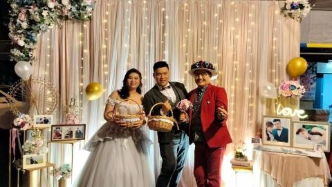 婚禮活動尾牙各式活動主持人毛麗人 - 主持新人婚禮合影