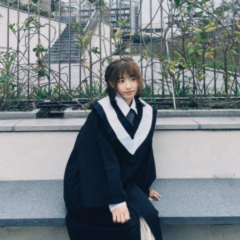 提供寫手徵才服務的專家段安禧