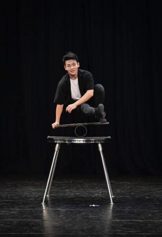 夏佩特當代馬戲團（形狀馬戲） - 