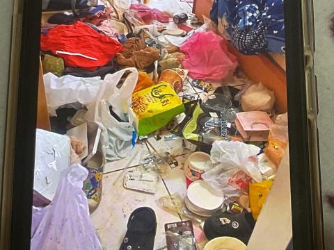 和昌清潔工作室 - 垃圾屋