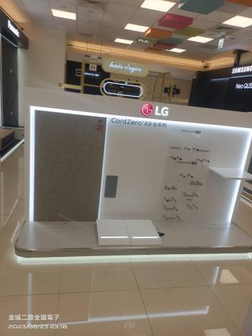 和昌清潔工作室 - 土城全國電子商業空間清潔，據說我們是三清了?，如若早些遇見我們就可以為您節省荷包，我們的日本酵素棒棒的。