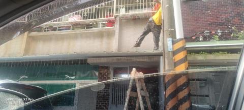 誠豐金屬工程行 - 鐵皮屋頂更換鐵皮