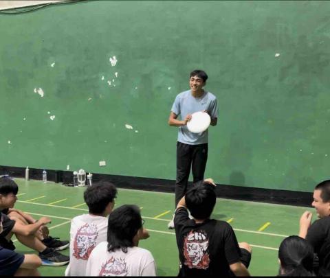 小黑教練 跑步教學/短跑衝刺/肌力訓練/體適能 ☀️ - 教學現場畫面