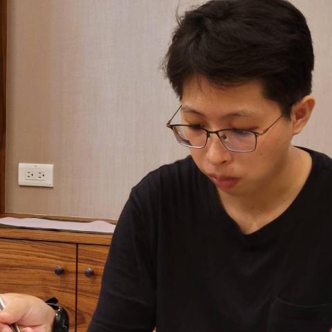 提供n4題庫服務的專家何昱蓉