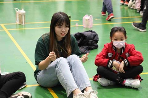 張欣晴 - 國小營隊