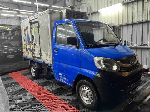 潔亮車體美學 - 