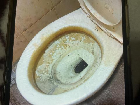 和昌清潔工作室 - 耗了我多年功力的馬桶