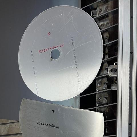 提供nct鐵件服務的專家陳奕璋（大熊）