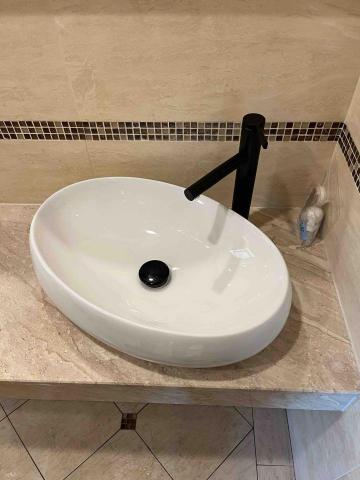 響天水電工程-阿龍 - 台上盆及龍頭安裝