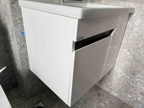 一品工程 - 簡易浴櫃安裝