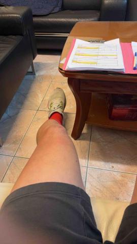 Mr.潘專業搬家 - 搬家的腳～加油～