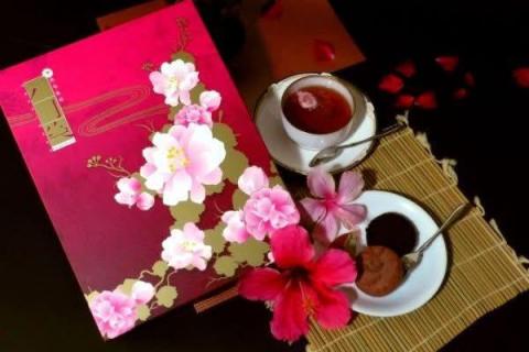 Sam Happy - 禮盒包裝設計外加形象商拍，禮盒設計4500/件，3天內交初稿，請附完整文案與具體風格需求