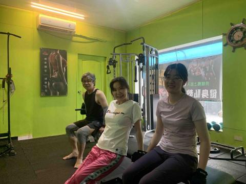 k-Dave健身教室（Dave教練） - 家庭的團課