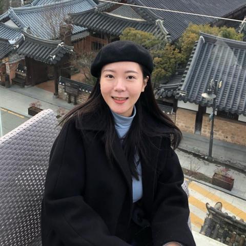 提供韓文服務的專家Joyce