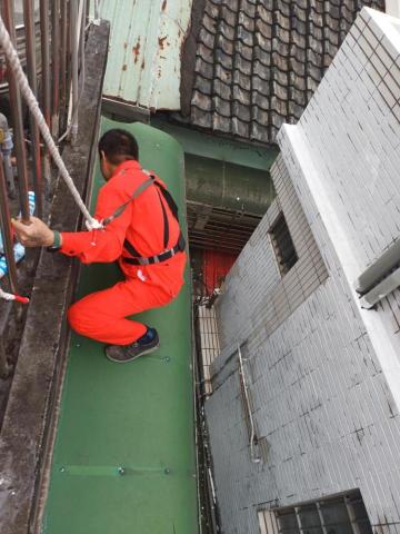 鐵三角屬光工程 - 