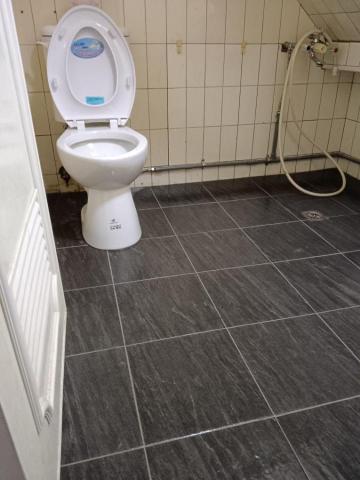 慶築工程行 - 高雄鳥松 地板磁磚更新