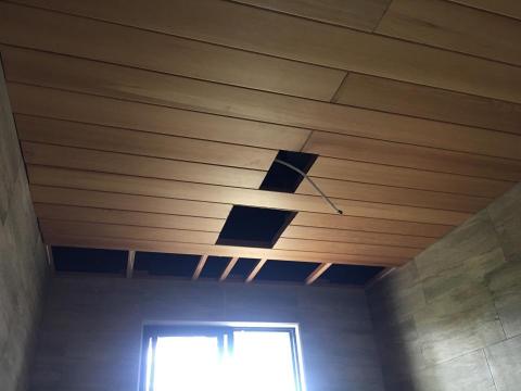 丞恩建設有限公司 - 浴室整修-木作天花板