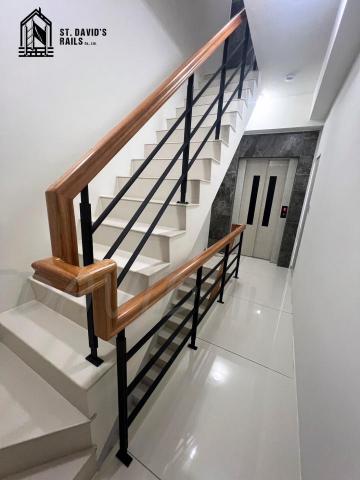 聖衞樓梯扶手有限公司 - 日式焊接 + 麵包型木扶手