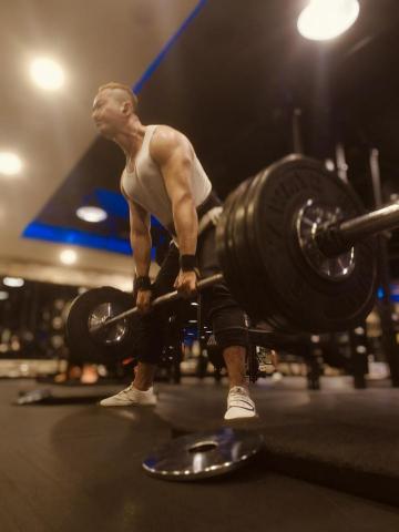 自由教練Rico - 相撲硬舉 自由教練Rico - 相撲硬舉