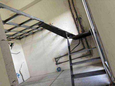 簡意金屬工程 - 