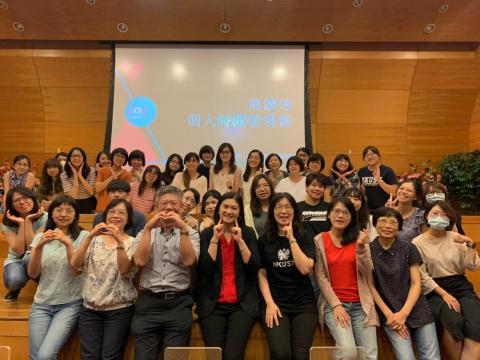 Anita Chen 教練|JOY TO KNOW 就去學 -  Anita Chen 教練|JOY TO KNOW 就去學 -