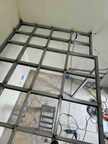 簡意金屬工程 - 