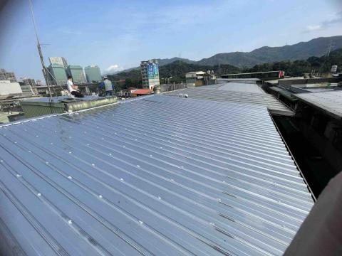 裕馨金屬工程行 - 