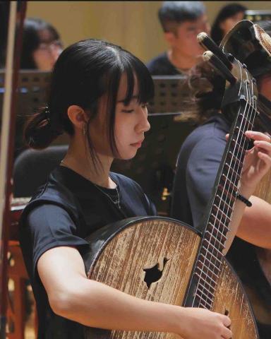 劉家君 - 音樂會演出側拍照