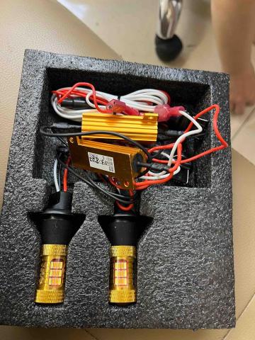 麻吉車藝 - 定位燈 阿提絲改裝