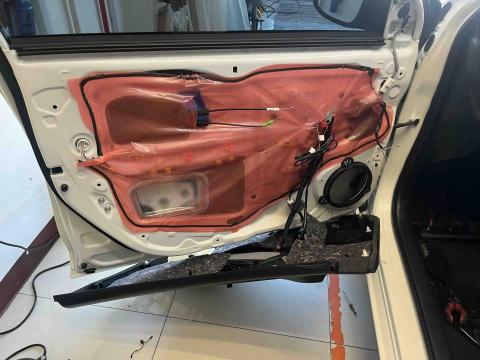 麻吉車藝 - 四門喇叭升級