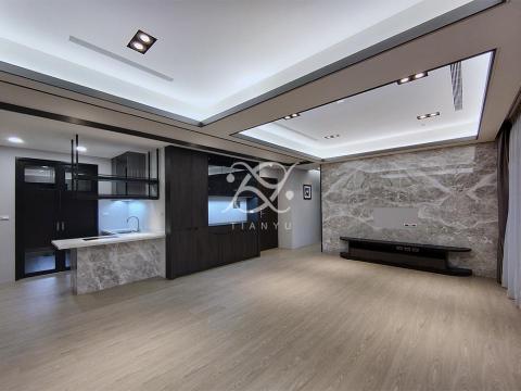 天雨室內設計 - 從毛坯屋一步步成形
看似簡約，但材質我們毫不馬虎
全選用較耐候及耐磨的材料
出自經驗豐富的師傅們巧手完成
一起克服問題與困難
也謝謝呂先生全力配合與支持
希望能夠讓他住的安心舒適！