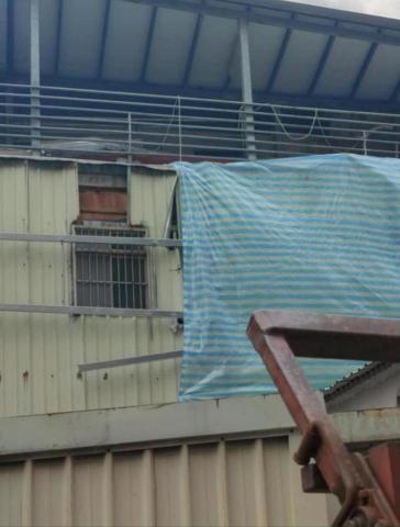 誠豐金屬工程行 - 準備要幫房子穿消光黑的衣服