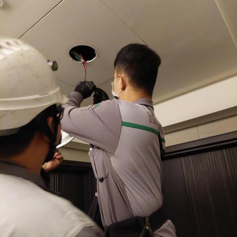 提供電力服務的專家黃鎮偉