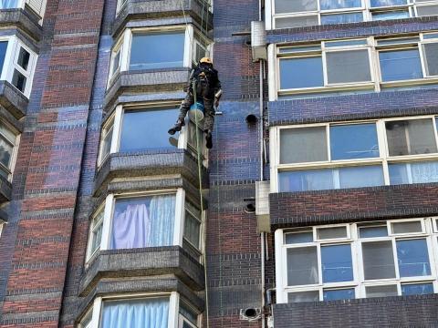 錩育有限公司 - 桃園市 巴黎伯爵社區-外牆防水工程(單戶整層) 錩育有限公司 - 桃園市 巴黎伯爵社區-外牆防水工程(單戶整層)