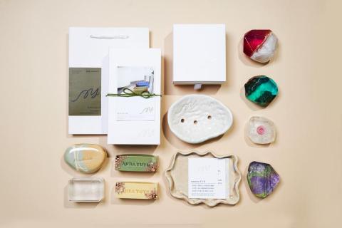 ft. Lab studio - 品牌識別系統與產品定位、包裝設計