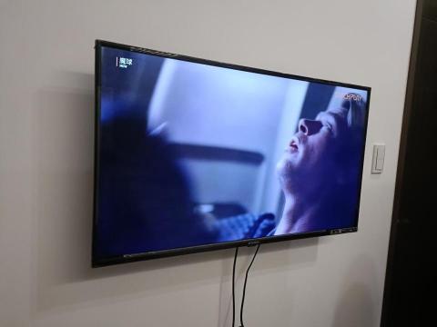 王靖晟 - 固定式壁掛