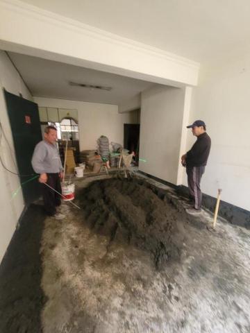 周秋宏 - 貼磚前準備