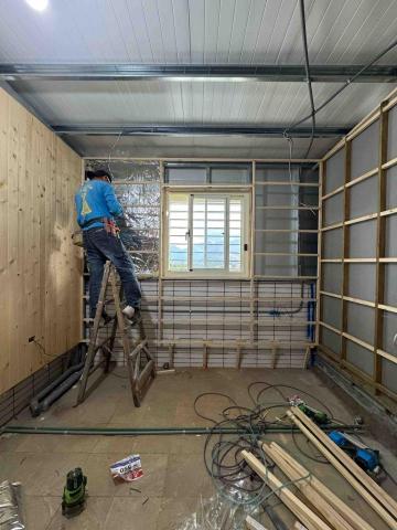 立成工程行 - 拼湊式壁板（內隔熱保暖隔音墊 ） 裝潢 