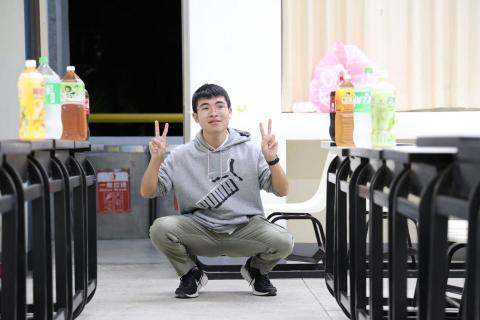 李偉漢