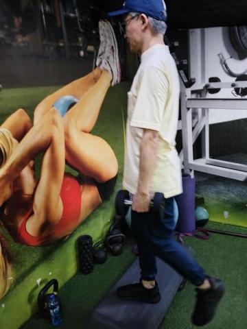 于老師 - 樂齡健身