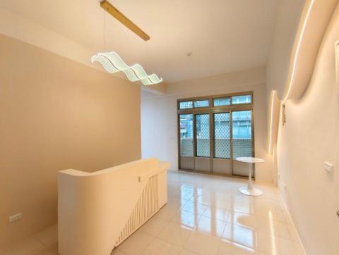 微笑居所室內設計工作室 - 