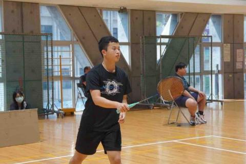 提供羽球規則服務的專家黃柏竣