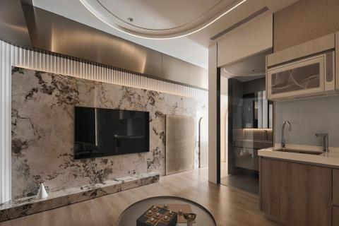 徐奇軒 - 電視牆薄板連工帶料施作