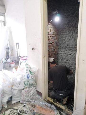 富業水電工程 - 鳳山中山東路衛浴翻修(施工中)