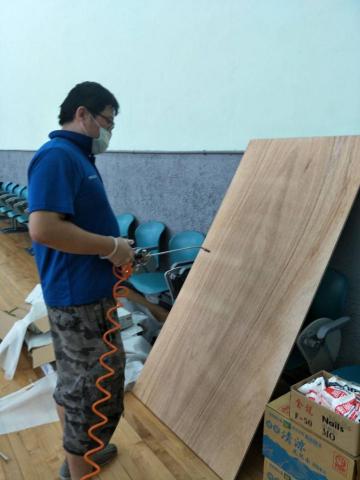 環悅嚴潔-專營桃園白蟻防治 - 白蟻防治-裝潢前木頭地板噴藥