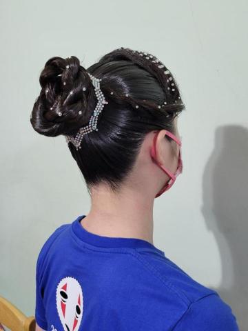 黃姳瑄（帽帽彩妝造型） - 國標舞摩登髮型