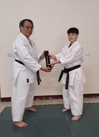 陳俊漢 - 舘員授帶