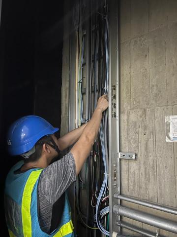 光泰資訊 - 線槽整線